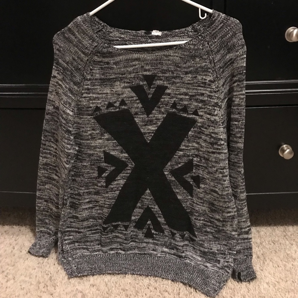 Gray and Black Cute Sweater
